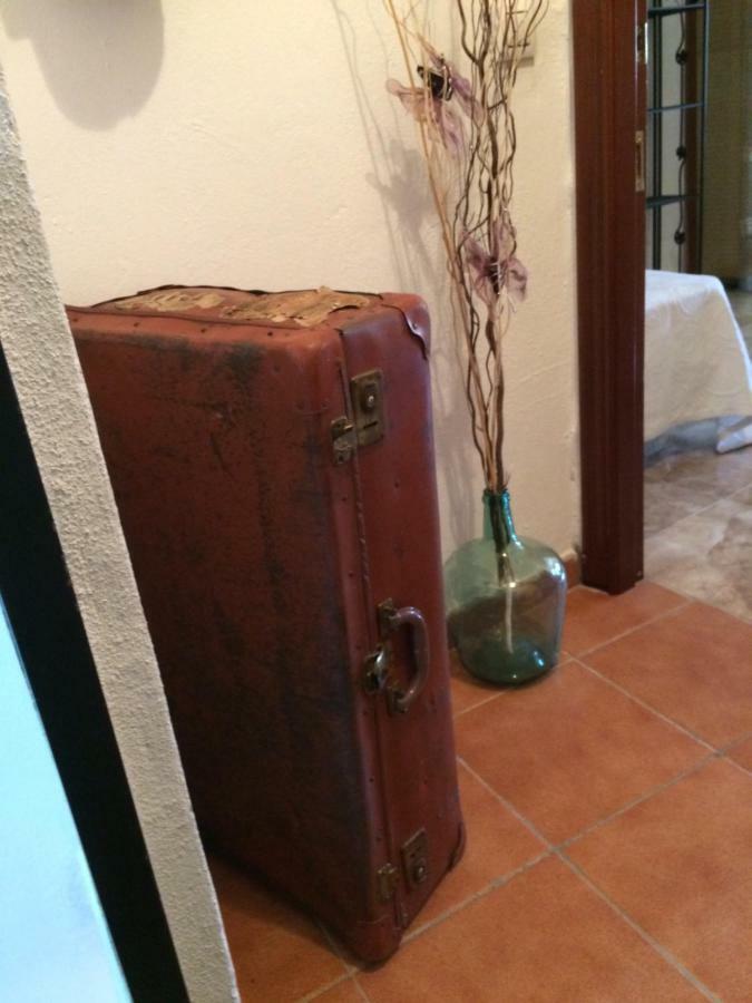 La Casita Santa Barbara Guest House Macastre Ngoại thất bức ảnh